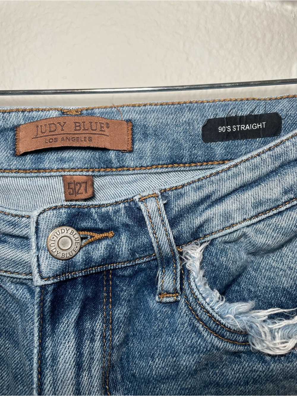 Judy Blue 90’s Straight Fit Jeans Women’s Sz 5/27 Distressed Style JB881038 - Picture 3 of 7